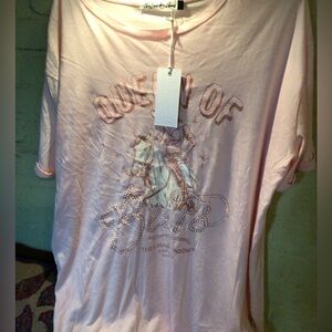 NEW! The Laundry Room Pink Graphic T-Shirt